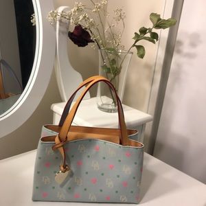 Dooney & Bourke bag